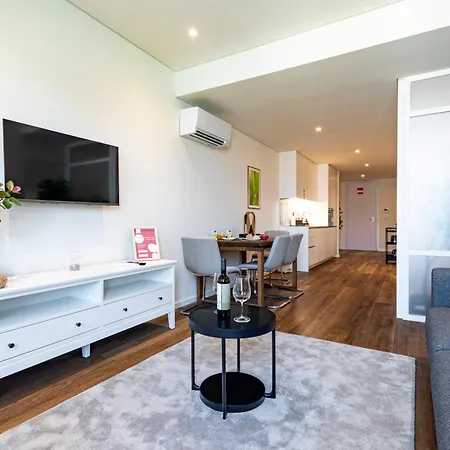 Nortesoul Oldtown - 2 Bedroom 2 Bathroom Apartment! דירה