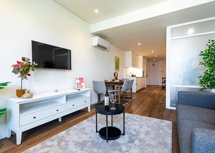 Nortesoul Oldtown - 2 Bedroom 2 Bathroom Apartment! Апартаменты